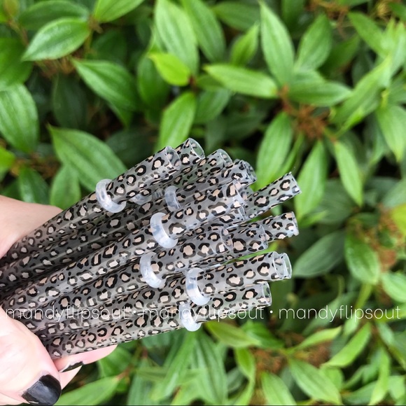 Set of 2 Leopard Print Venti 10" Reusable Straws - Picture 4 of 4